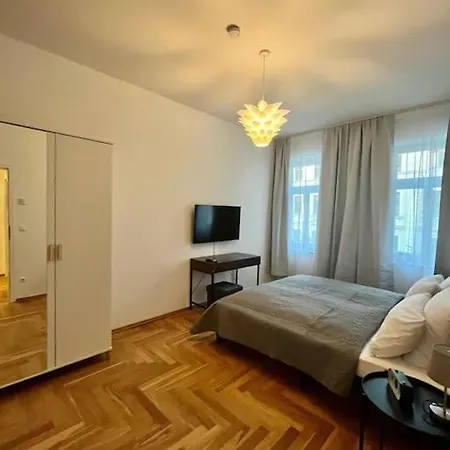 Firstclass 2r_apartment In Apartment *